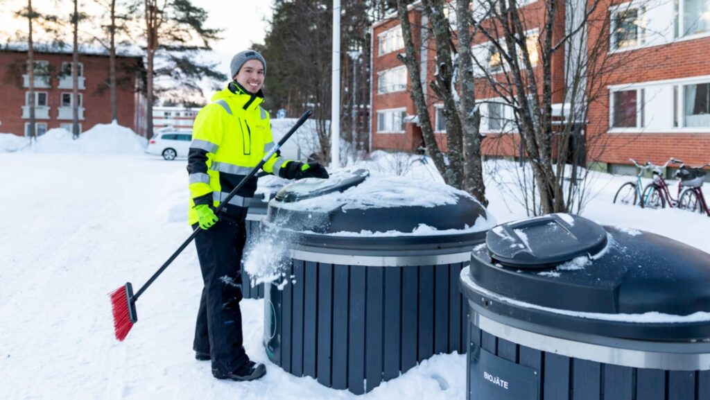 Huoltia kiinteistönhoitaja